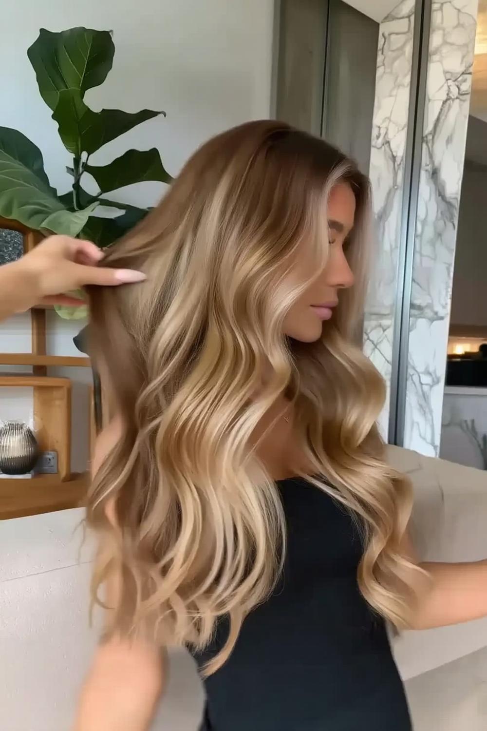 25 Best Blonde Hair Ideas: From Honey to Platinum Tones
