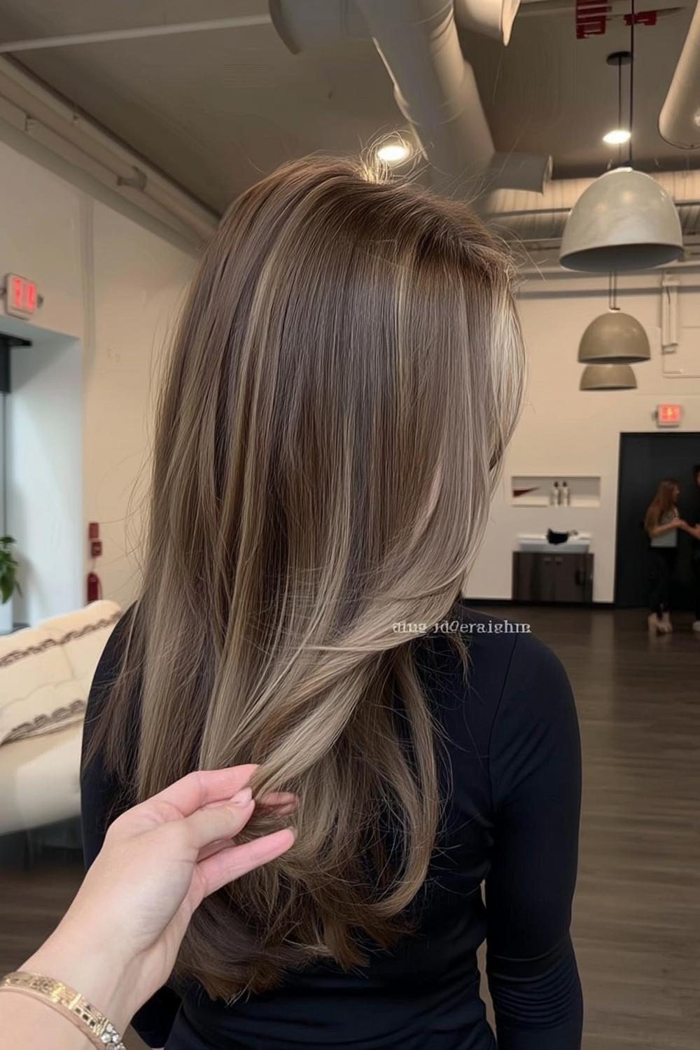 25 Best Blonde Hair Ideas: From Honey to Platinum Tones