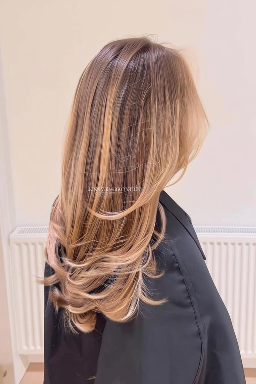 25 Best Blonde Hair Ideas: From Honey to Platinum Tones