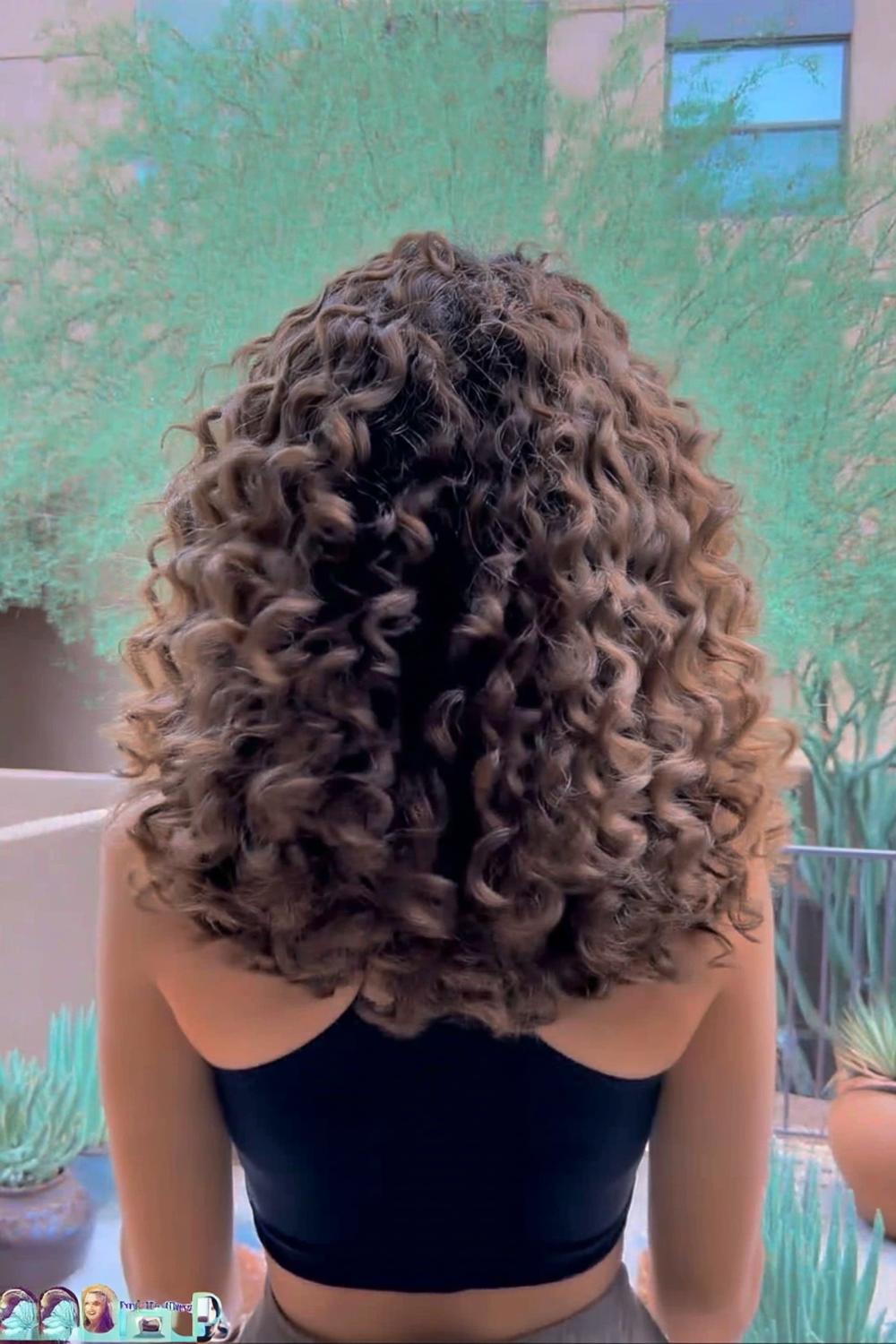 Artistic Curl Silhouette