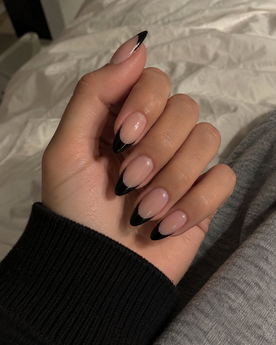 Black French tip nails