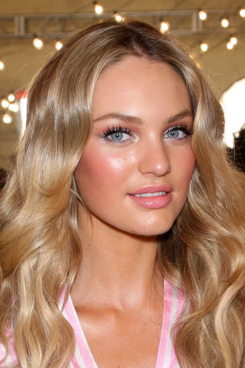Glam makeup glowing finish