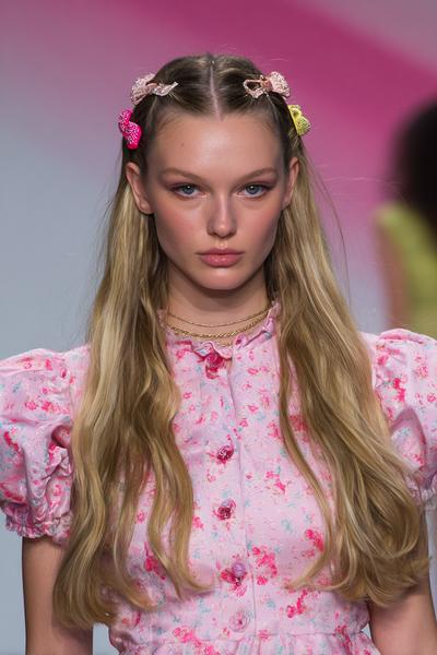 3. Half-Up Claw Clip Twist Hairstyles for School Easy Lazy With Glossy Crown Lift