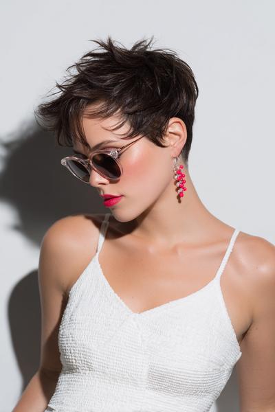 19. Five-Minute Messy Pixie for hairstyles for short hair easy ideas