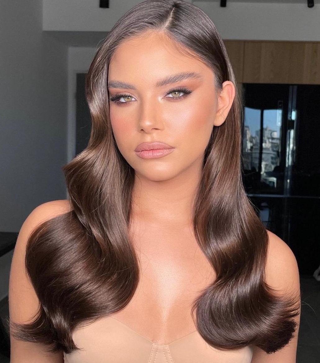 Modern Hollywood open hair