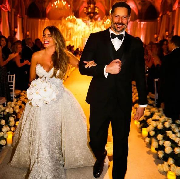 Sofia Vergara voluminous bridal curls